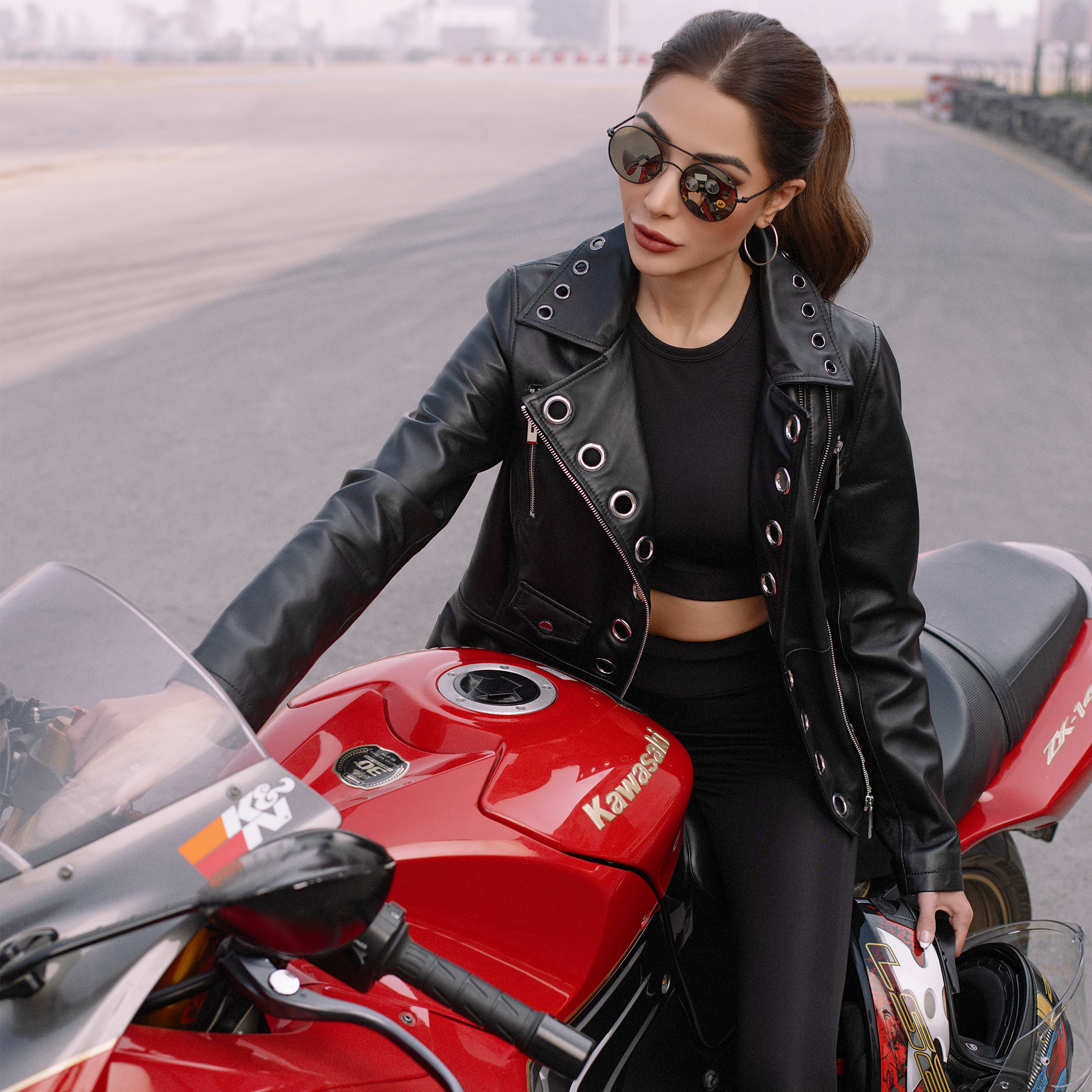 Metal Rings Perfecto Leather Jacket - Black | Kaptan