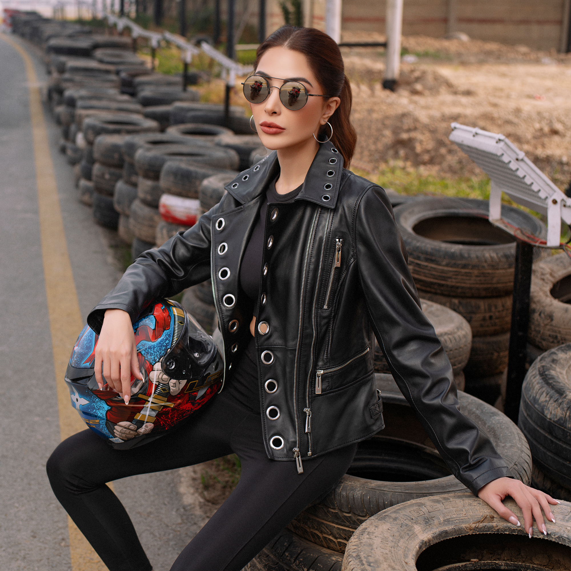 Metal Rings Perfecto Leather Jacket - Black | Kaptan